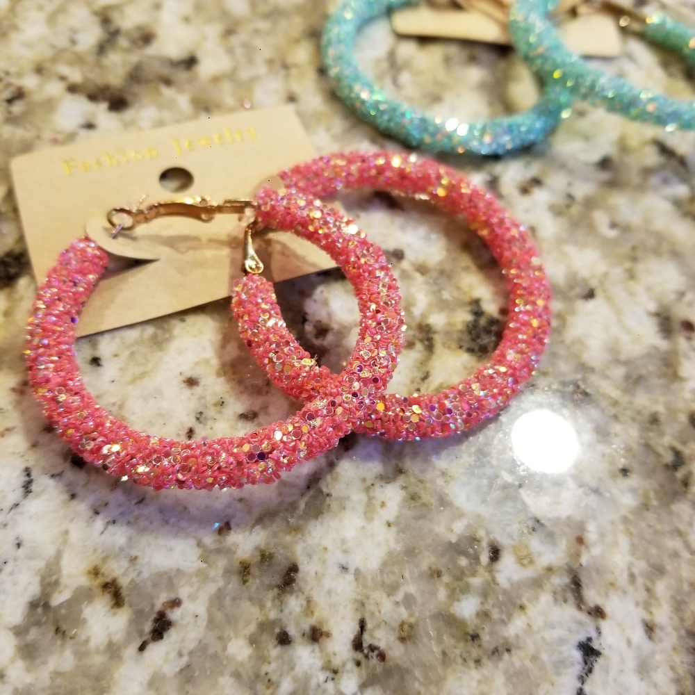 Pink Coral Big Circle Hoop Glitter Earring NWT - Picture 2 of 8